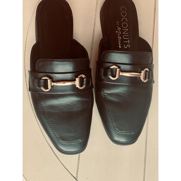 Coconuts by Matisse Black Mule Loafer with Gold Hardware - Size 6.5 - Picture 1 of 5
